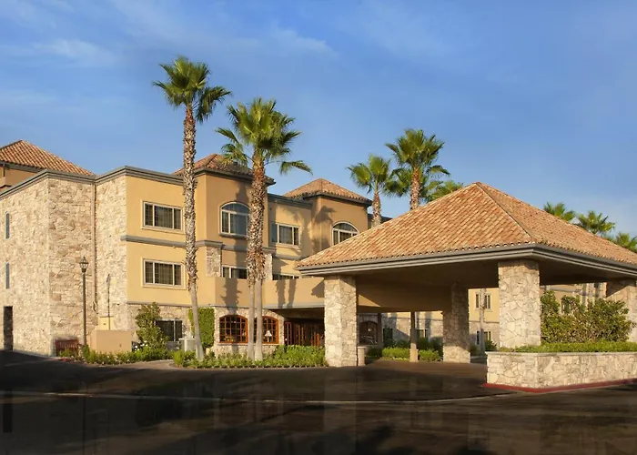 Ayres Suites Diamond Bar